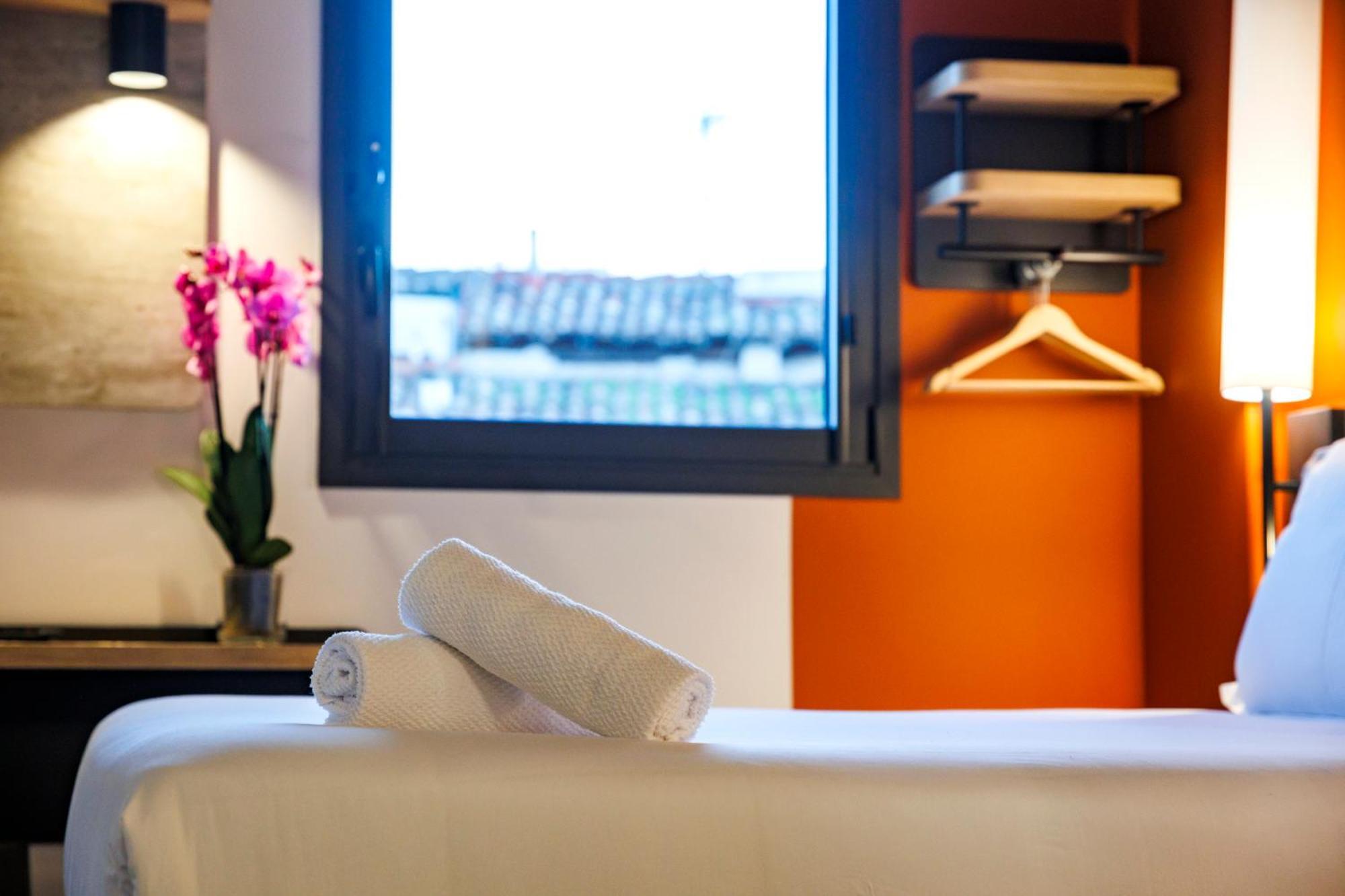 Ibis Budget Logrono Centro Buitenkant foto