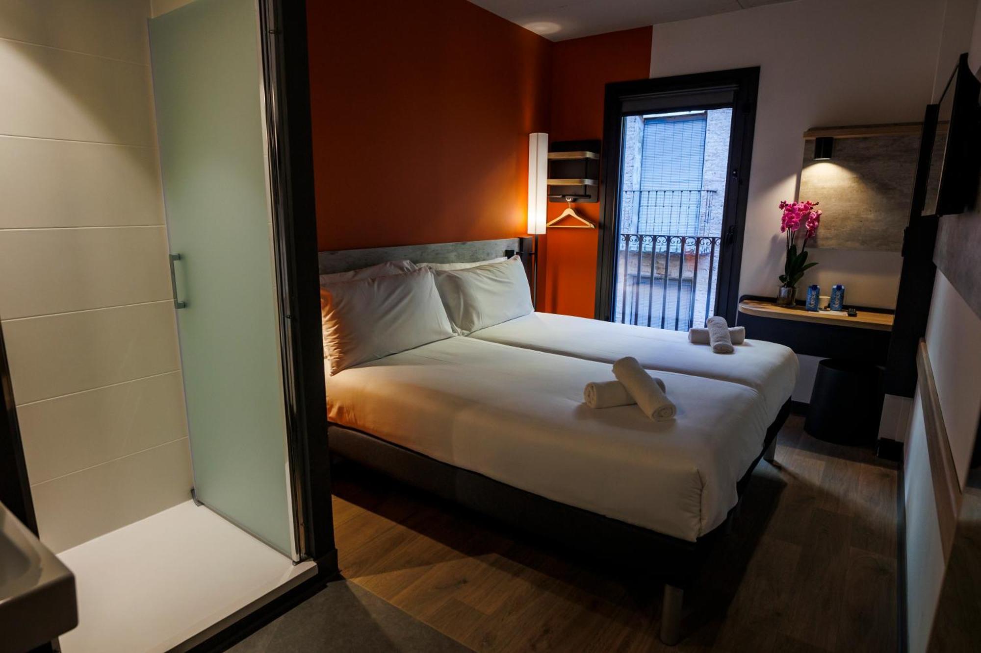 Ibis Budget Logrono Centro Buitenkant foto