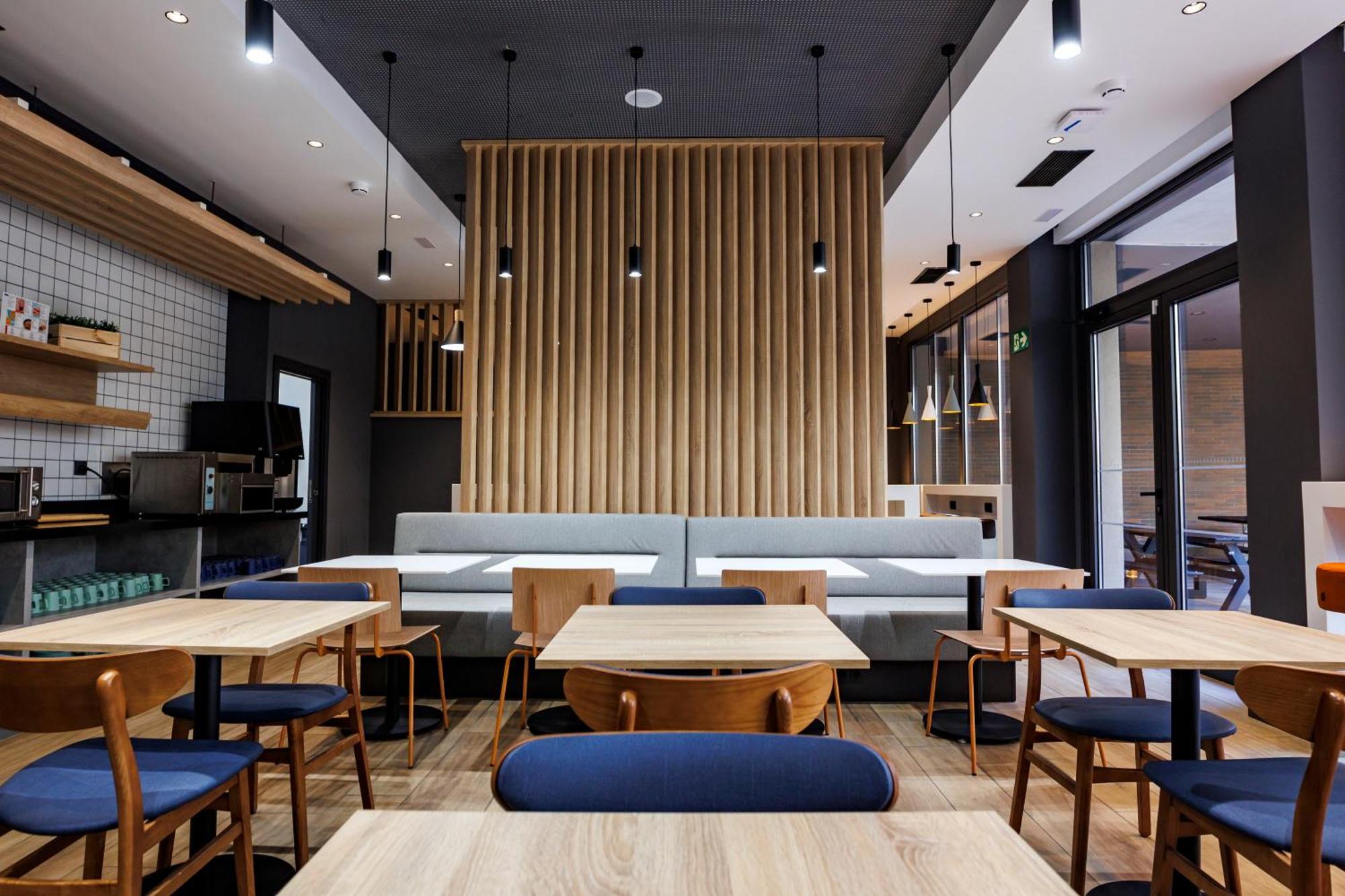 Ibis Budget Logrono Centro Buitenkant foto