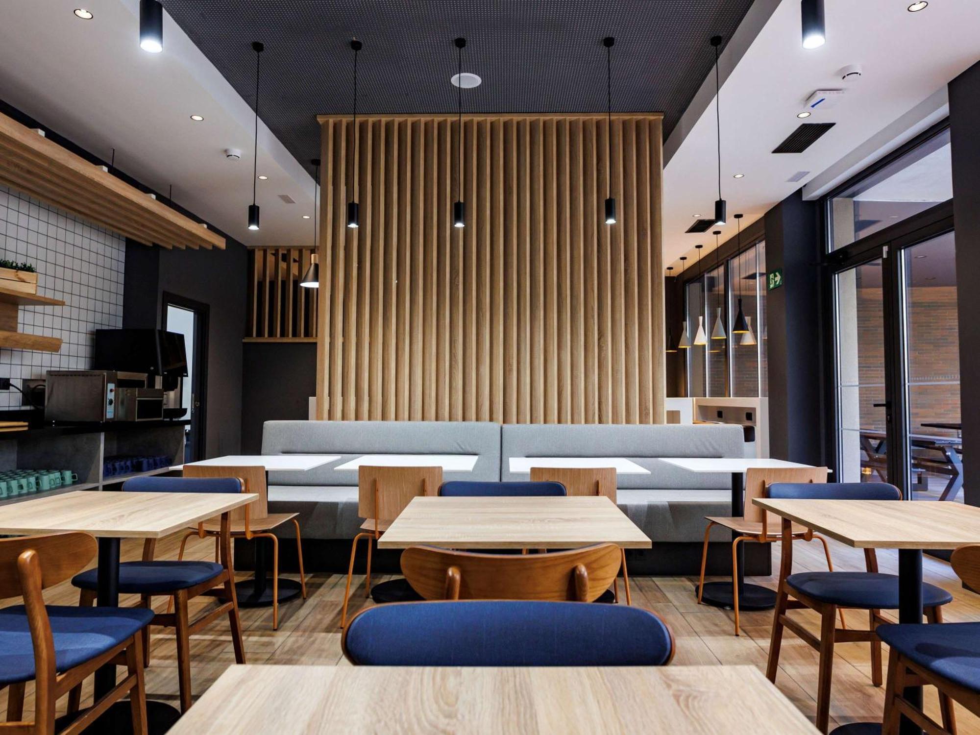 Ibis Budget Logrono Centro Buitenkant foto