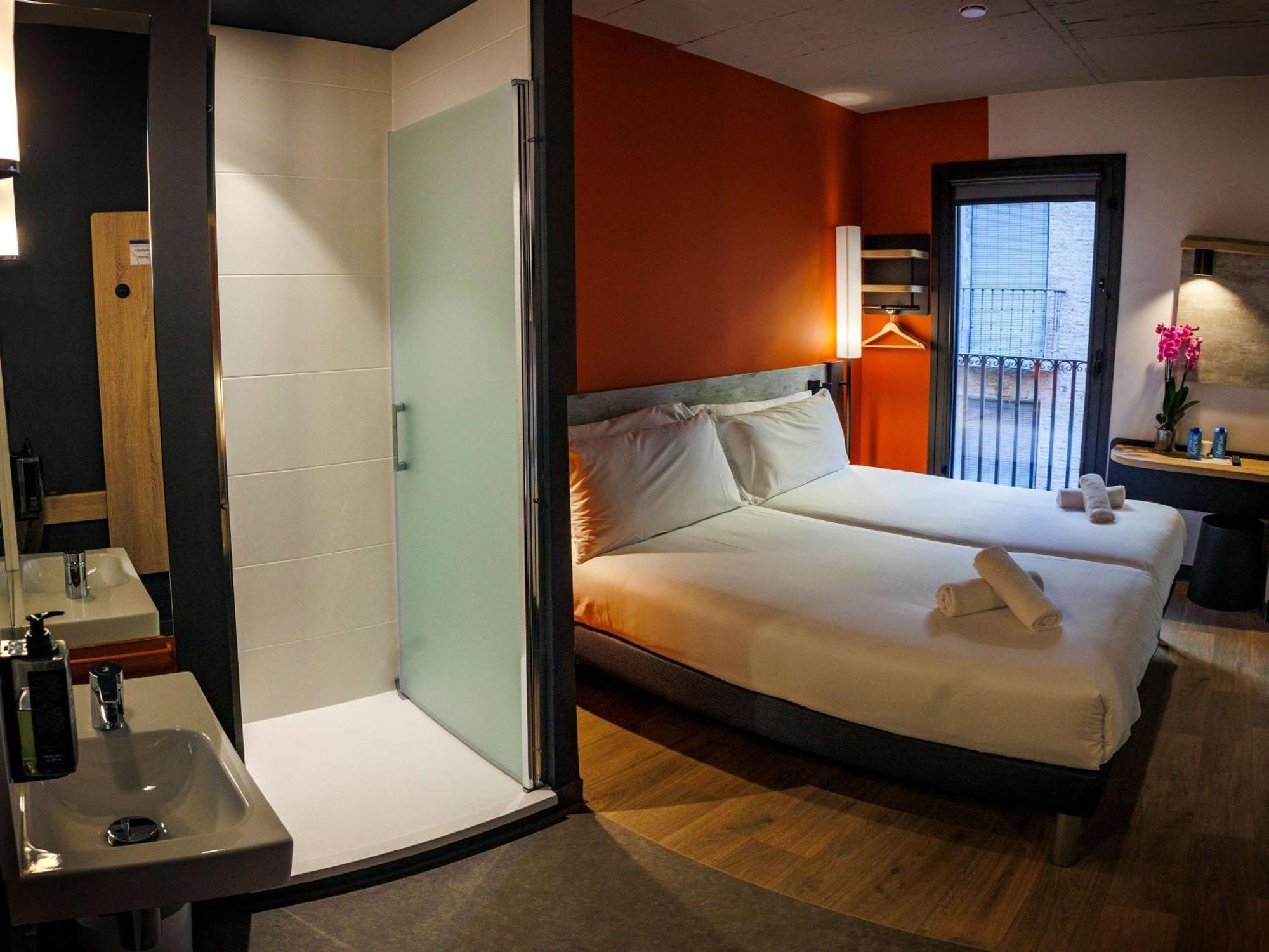 Ibis Budget Logrono Centro Buitenkant foto
